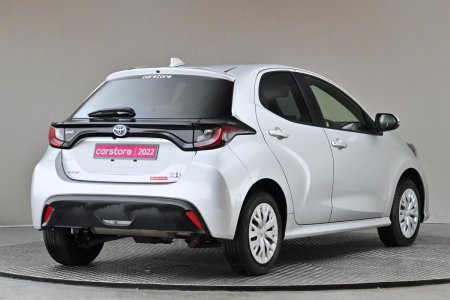 2022 Toyota Yaris - photo 9