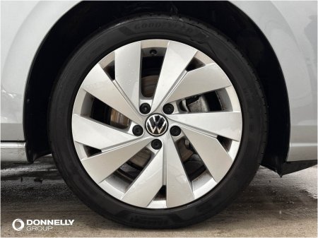 2025 Volkswagen Golf - photo 5