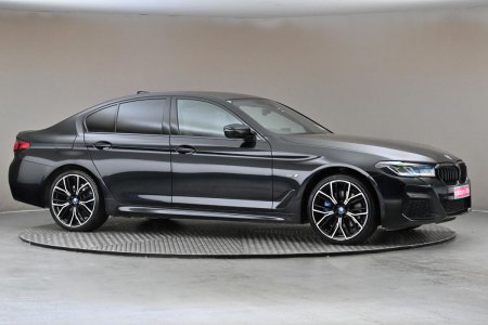 2023 BMW 5-Series - photo 12