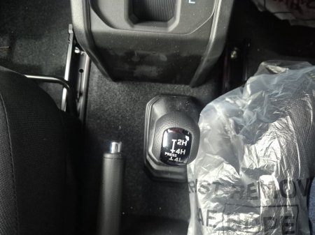 2025 Suzuki Jimny - photo 3