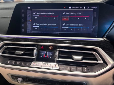 2019 BMW X7 - photo 15