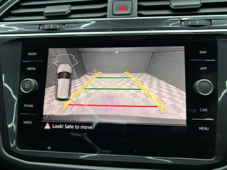 2021 Volkswagen Tiguan - photo 15