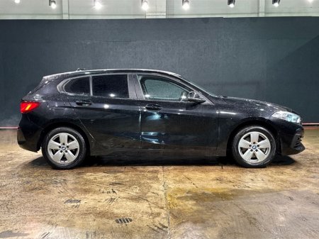2020 BMW 1-Series - photo 2