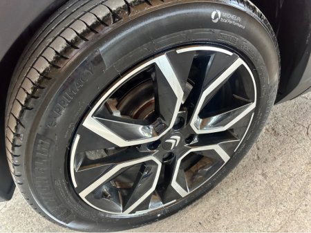 2025 Citroen C4 - photo 3