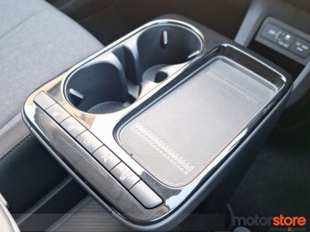 2025 Hyundai IONIQ 5 - photo 26
