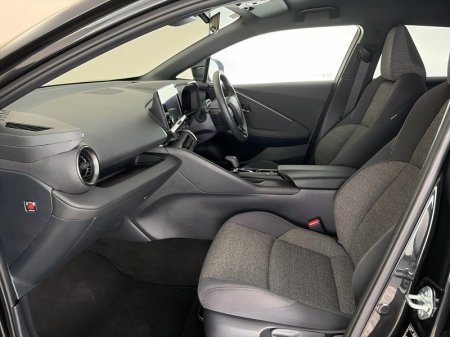 2026 Toyota C-HR - photo 6