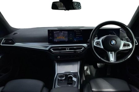 2024 BMW 3-Series - photo 10