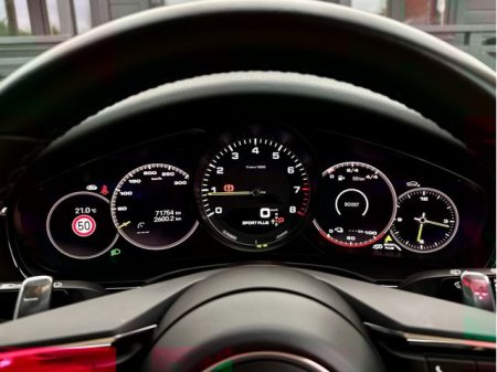 2023 Porsche Panamera - photo 24