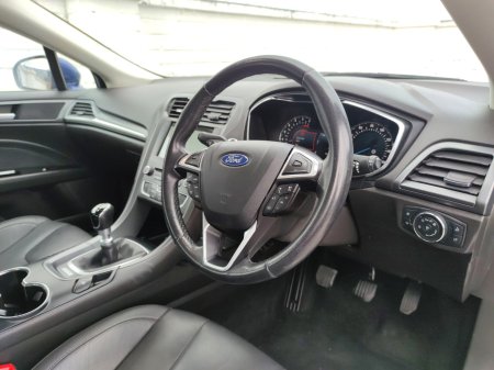 2018 Ford Mondeo - photo 7