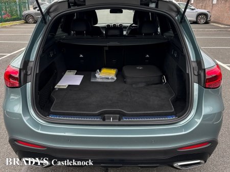 2025 Mercedes-Benz GLC - photo 11