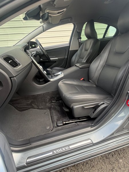 2018 Volvo S60 - photo 14