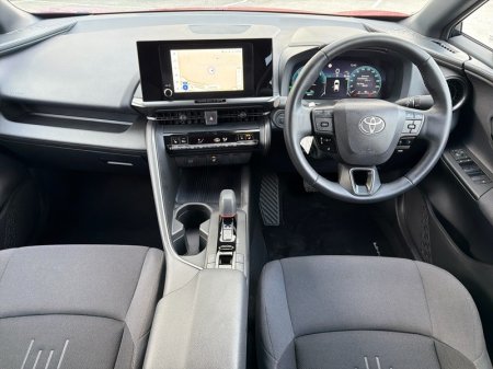 2025 Toyota C-HR - photo 8