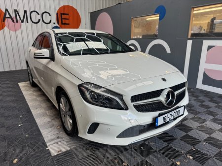 2018 Mercedes-Benz A-Class 2018 MERCEDES-BENZ A- CLASS A180 STYLE AUTOMATIC/ PARKING CAMERA/ ELETRIC AND HEATED SEATS & MORE