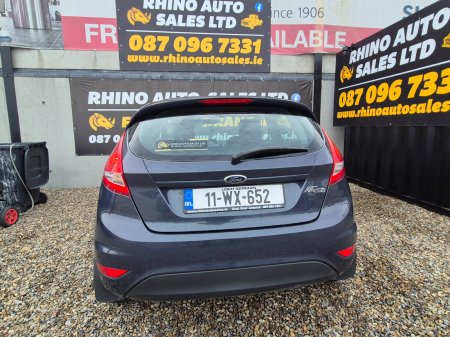 2011 Ford Fiesta - photo 8