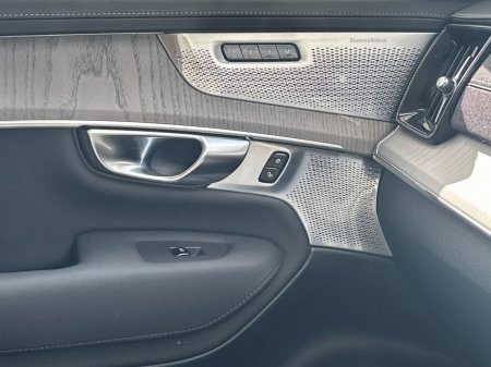 2025 Volvo XC90 - photo 21