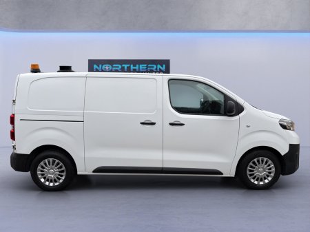 2022 Toyota Proace - photo 8