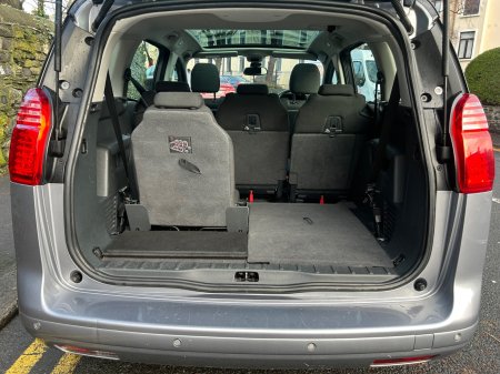 2017 Peugeot 5008 - photo 11