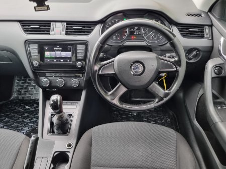 2015 Skoda Octavia - photo 26