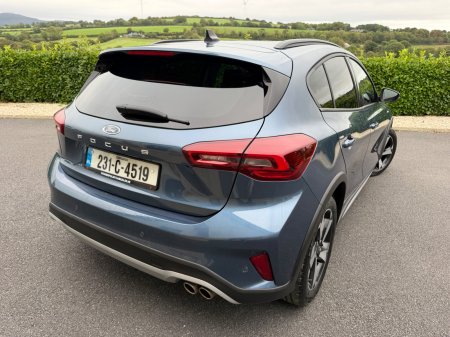 2023 Ford Focus - photo 3