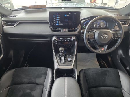 2025 Toyota RAV4 - photo 15