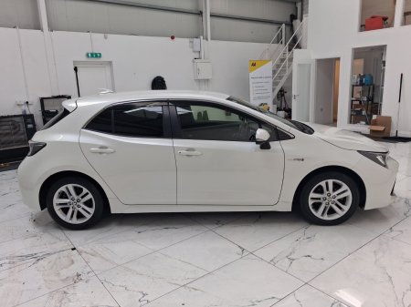 2019 Toyota Corolla - photo 2
