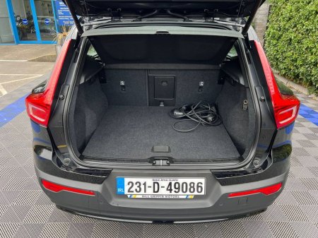 2023 Volvo XC40 - photo 12