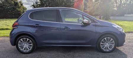 2016 Peugeot 208 - photo 10