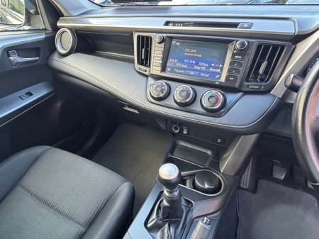 2017 Toyota RAV4 - photo 19
