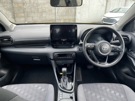 2024 Toyota Yaris - photo 8