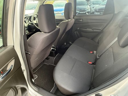 2017 Suzuki Swift - photo 13