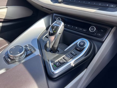2017 BMW i8 - photo 10