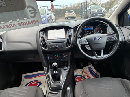 2018 Ford Focus - photo 16