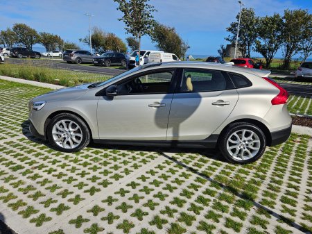 2017 Volvo V40 - photo 9