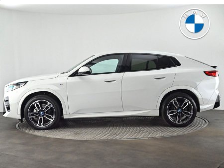 2024 BMW iX2 - photo 3