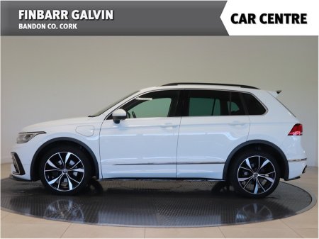 2023 Volkswagen Tiguan - photo 3