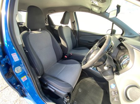 2015 Toyota Yaris - photo 9