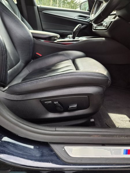 2018 BMW 5-Series - photo 11