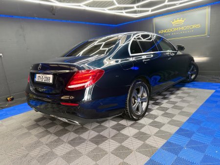 2017 Mercedes-Benz E-Class - photo 11