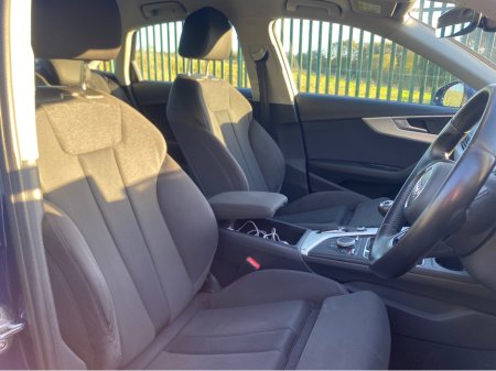 2016 Audi A4 - photo 13