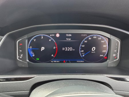 2022 Volkswagen Passat - photo 18