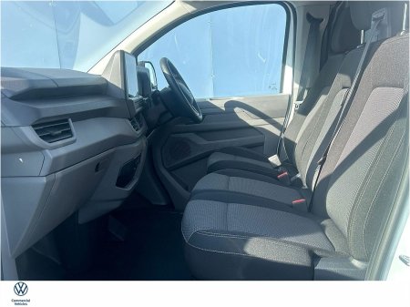2025 Volkswagen Transporter - photo 4
