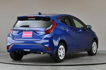 2022 Toyota Aqua - photo 9