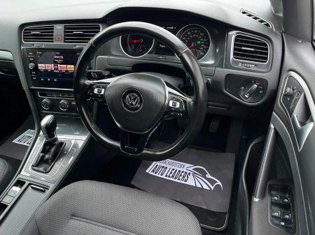 2019 Volkswagen Golf - photo 17