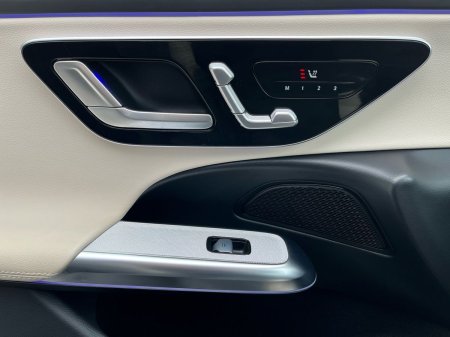 2025 Mercedes-Benz E-Class - photo 17