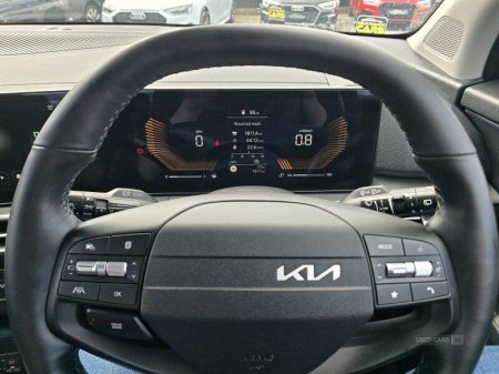2025 Kia Sportage - photo 11