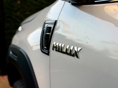 2023 Toyota Hilux - photo 9