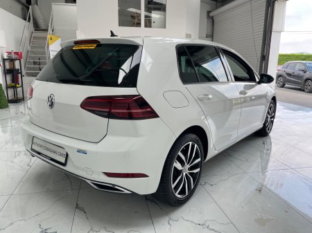 2019 Volkswagen Golf - photo 4