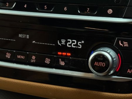 2019 BMW 5-Series - photo 19