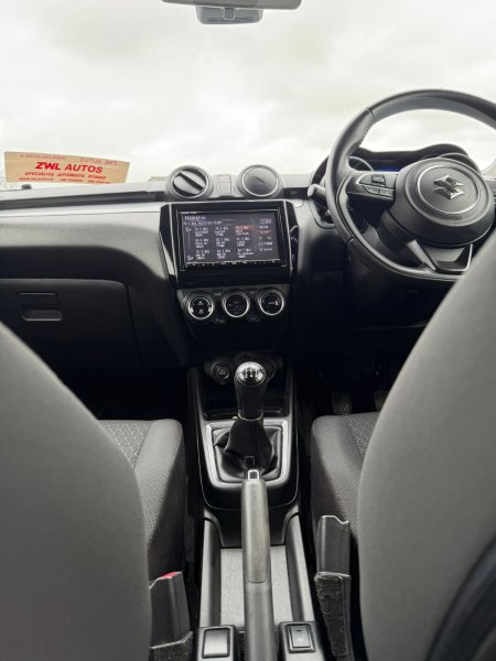 2019 Suzuki Swift - photo 13