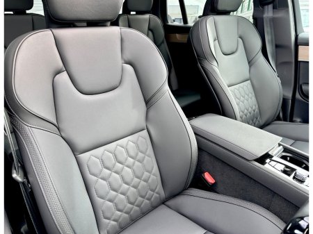 2025 Volvo XC90 - photo 14